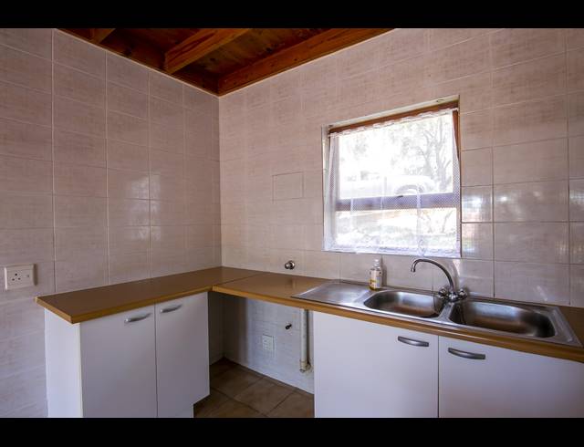 1 BEDROOM DUPLEX TO LET IN ALLEN'S NEK
